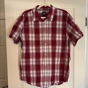 GAP Red and White Short-Sleeve Plaid Button-Down Shirt